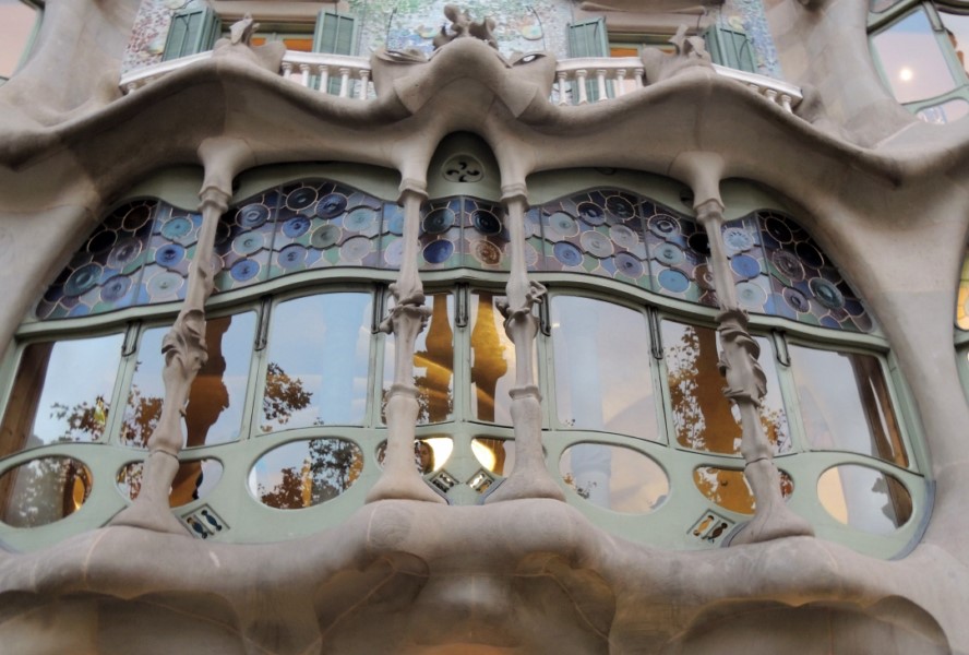 Casa Batllo, the wafy balcony